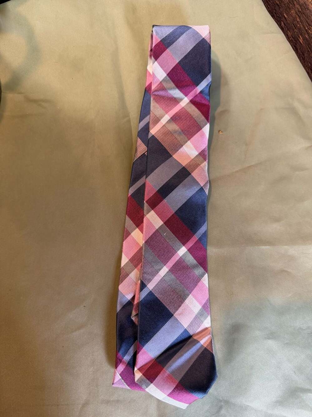 EXPRESS MODERN SKINNY PREMIUM WOVEN SILK NECKTIE